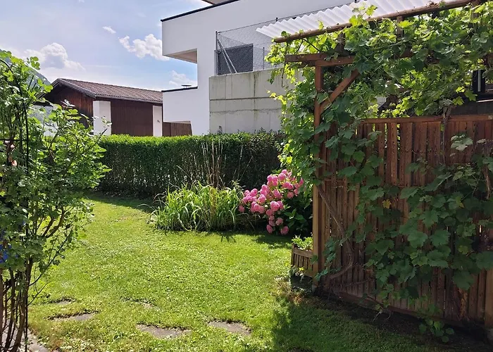 Apart Silvia Apartment *